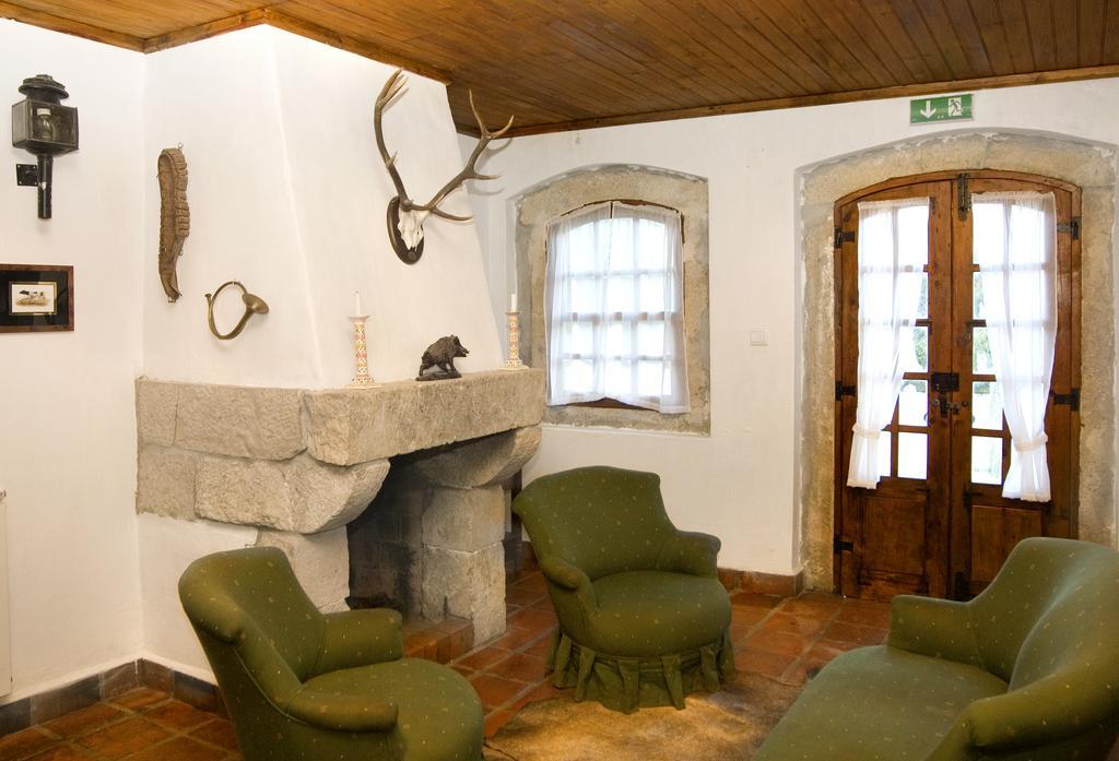 فيلا Quinta Do Brejo - Turismo Equestre مالفيرا الغرفة الصورة